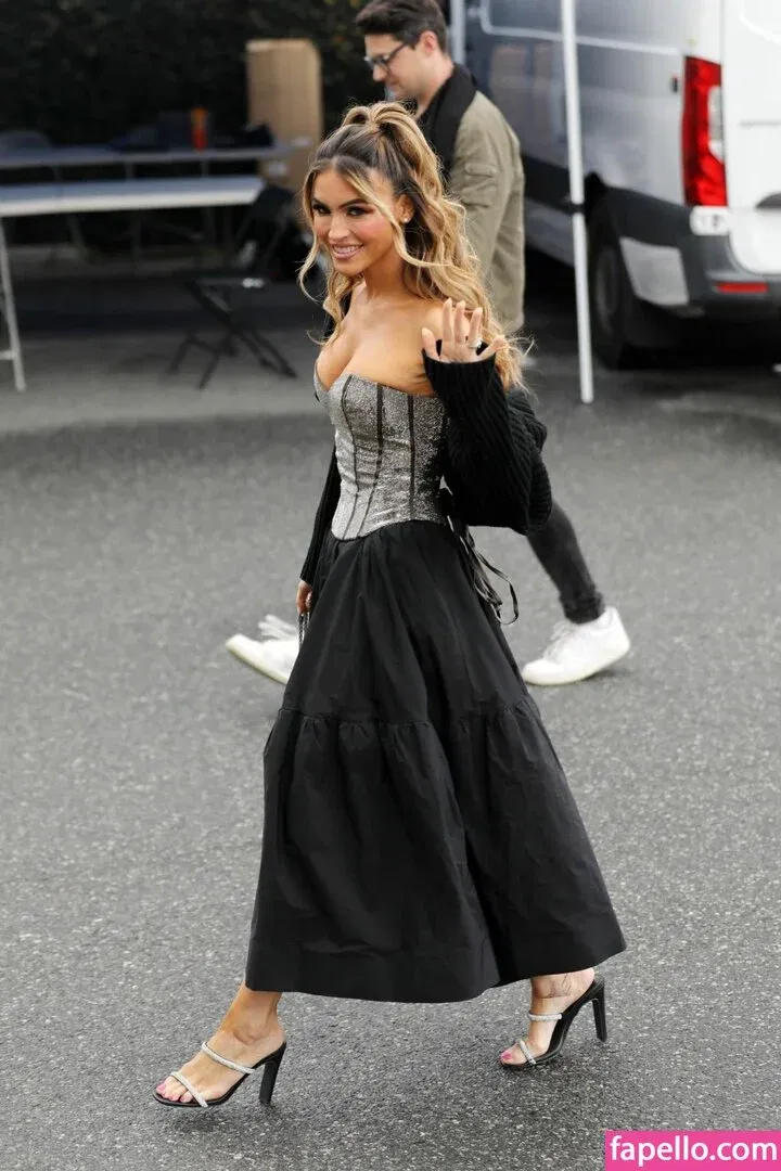 Chrishell Stause Onlyfans Photo Gallery 