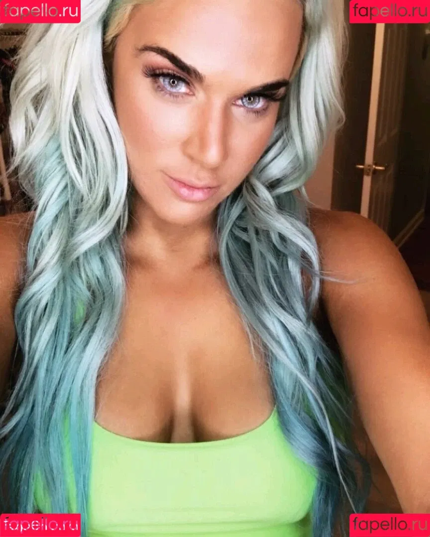 CJ Perry aka Lana Onlyfans Photo Gallery 