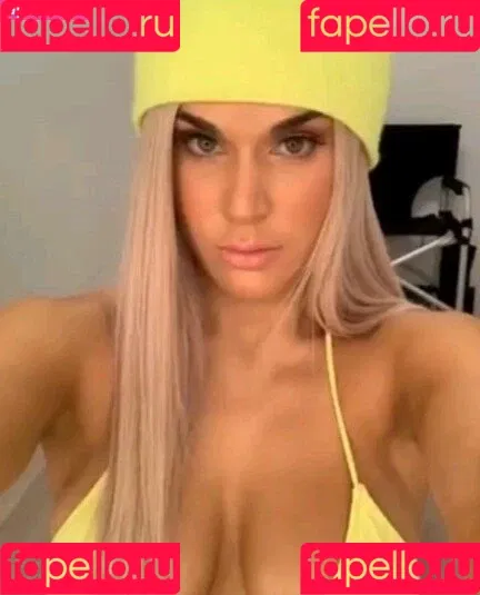 CJ Perry aka Lana Onlyfans Photo Gallery 