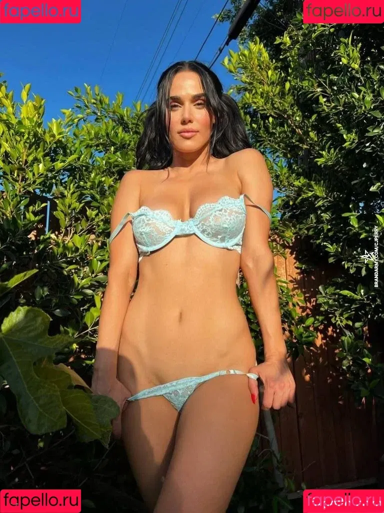 CJ Perry aka Lana Onlyfans Photo Gallery 