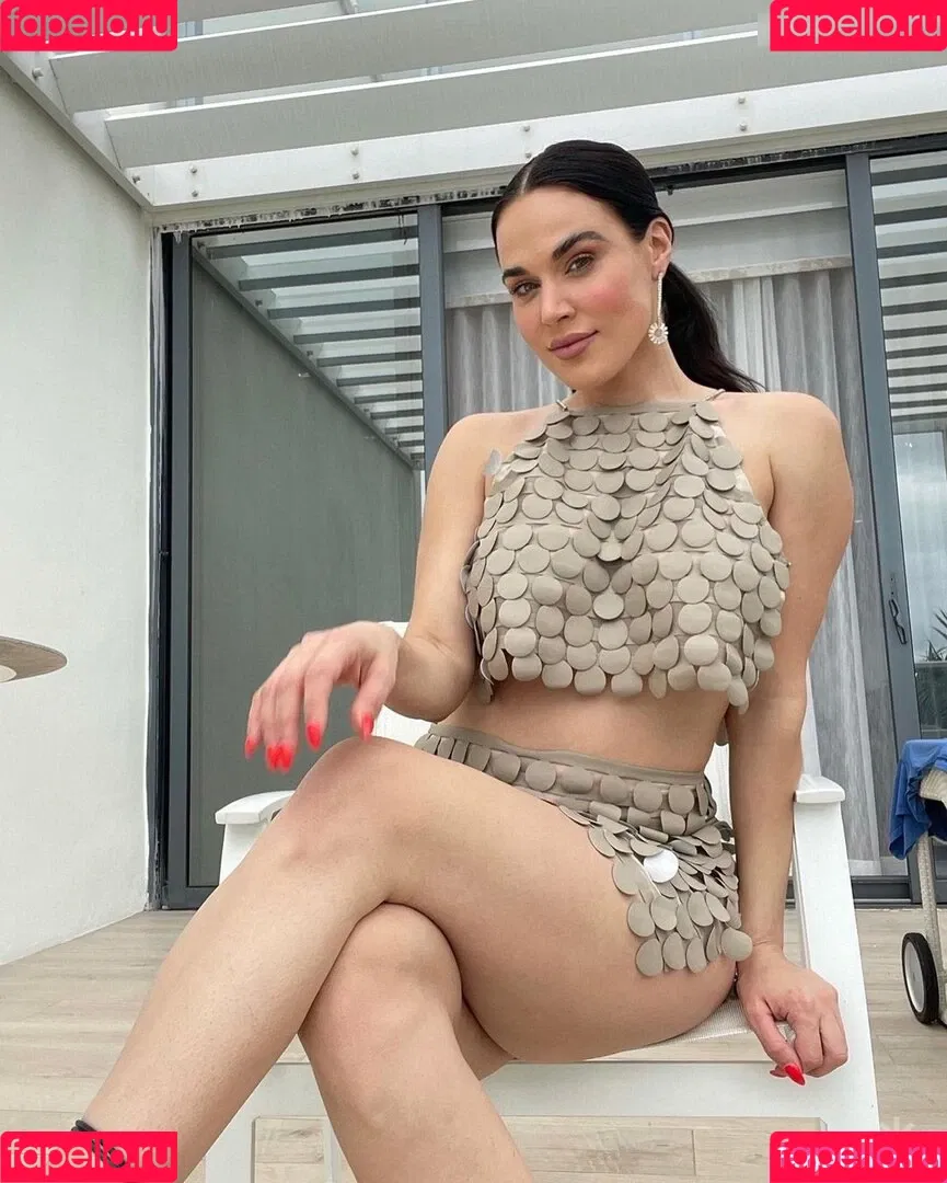 CJ Perry aka Lana Onlyfans Photo Gallery 
