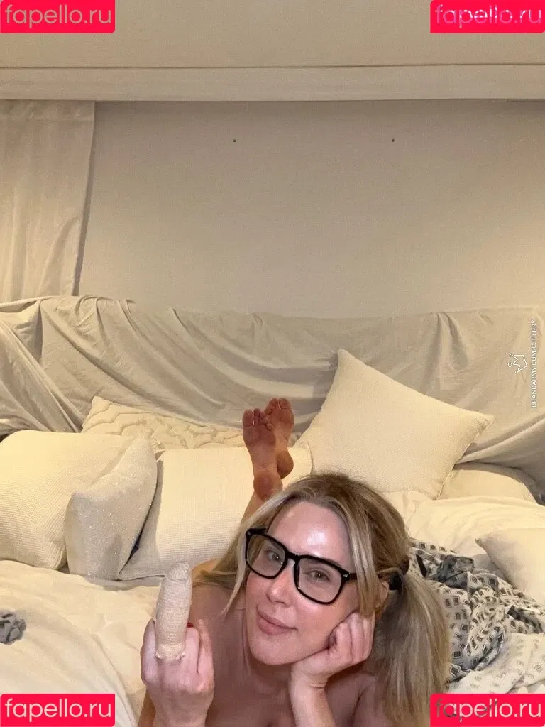 CJ Perry aka Lana Onlyfans Photo Gallery 