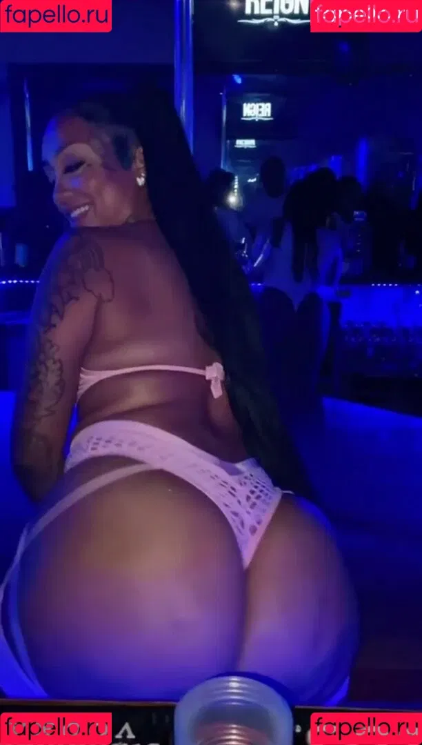 Donna Lombardi Onlyfans Photo Gallery 