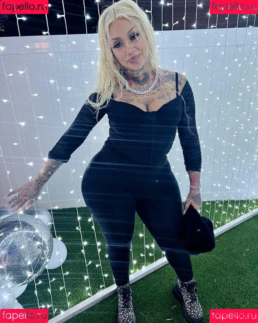 Donna Lombardi Onlyfans Photo Gallery 