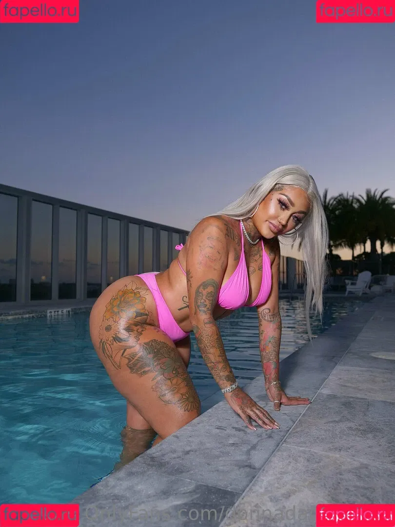 Donna Lombardi Onlyfans Photo Gallery 