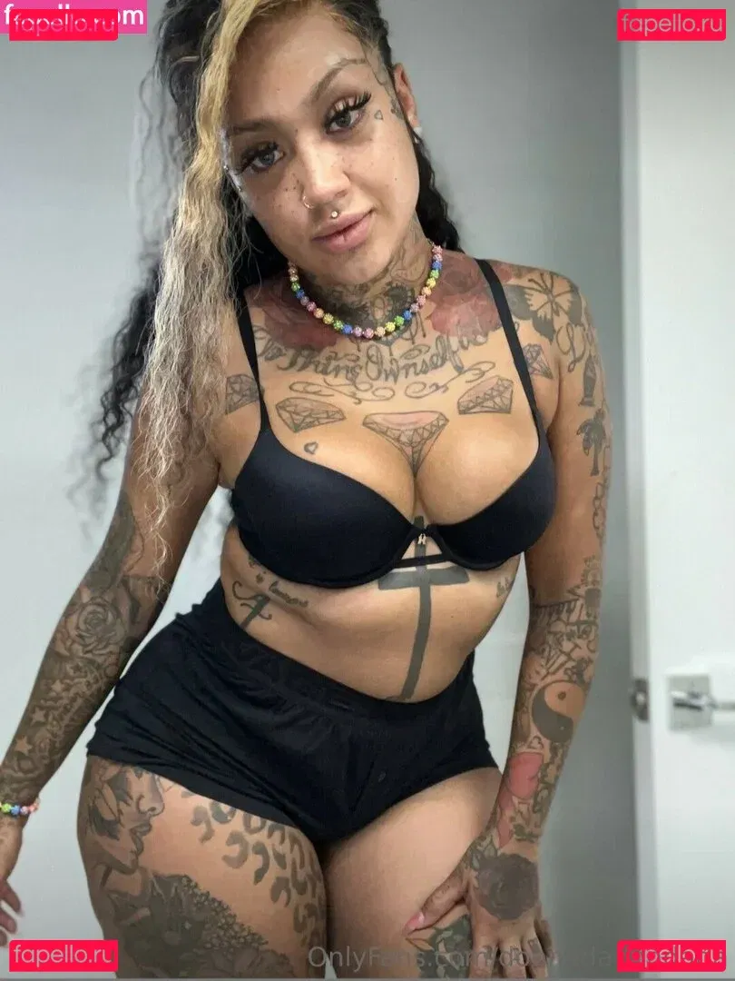 Donna Lombardi Onlyfans Photo Gallery 