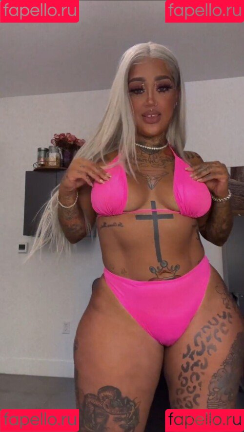 Donna Lombardi Onlyfans Photo Gallery 