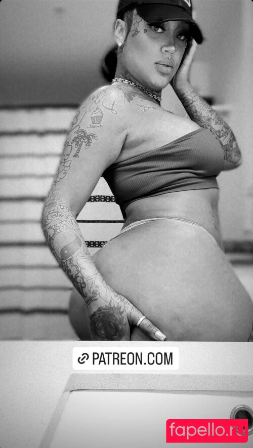 Donna Lombardi Nude Onlyfans Photo 33