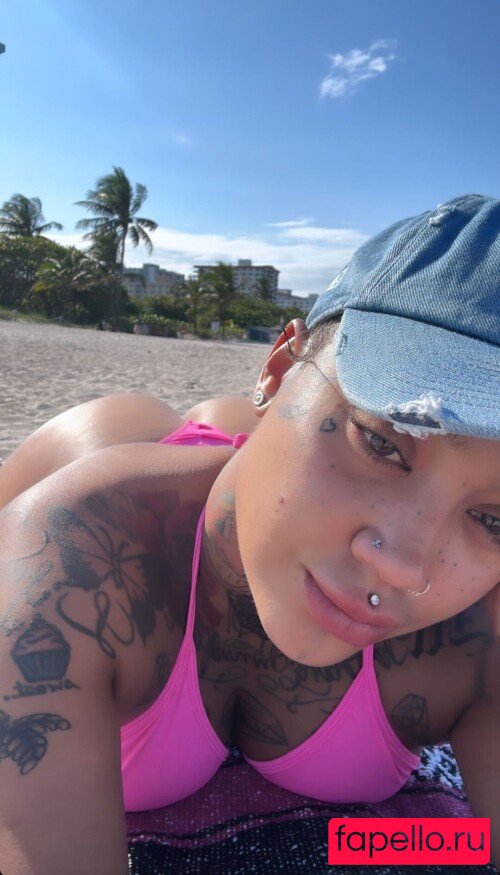 Donna Lombardi Nude Onlyfans Photo 21