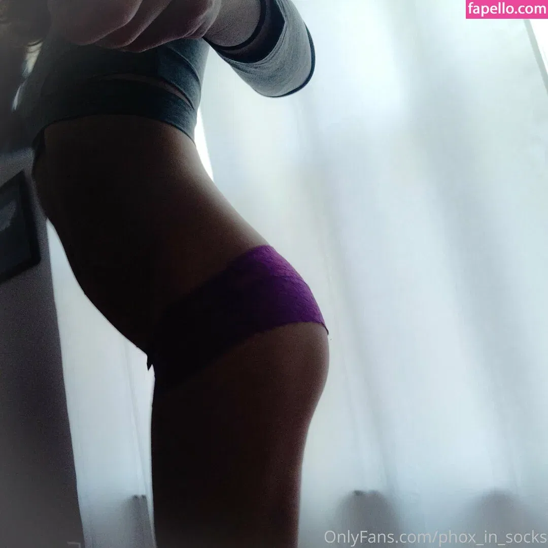 phox_in_socks Onlyfans Photo Gallery 