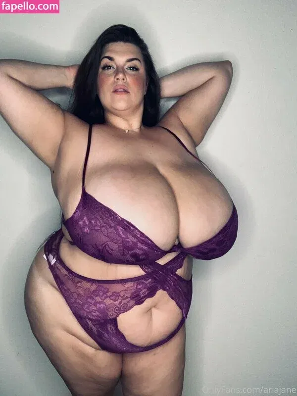 Aria Jane Onlyfans Photo Gallery 