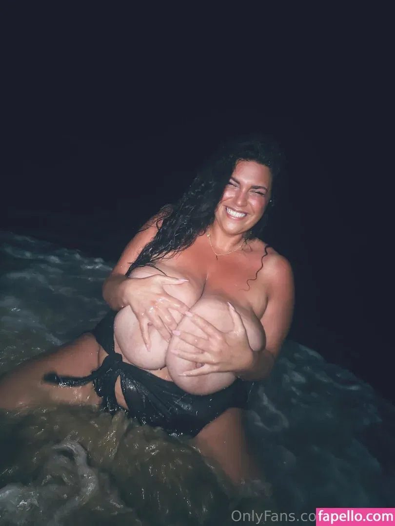 Aria Jane Onlyfans Photo Gallery 