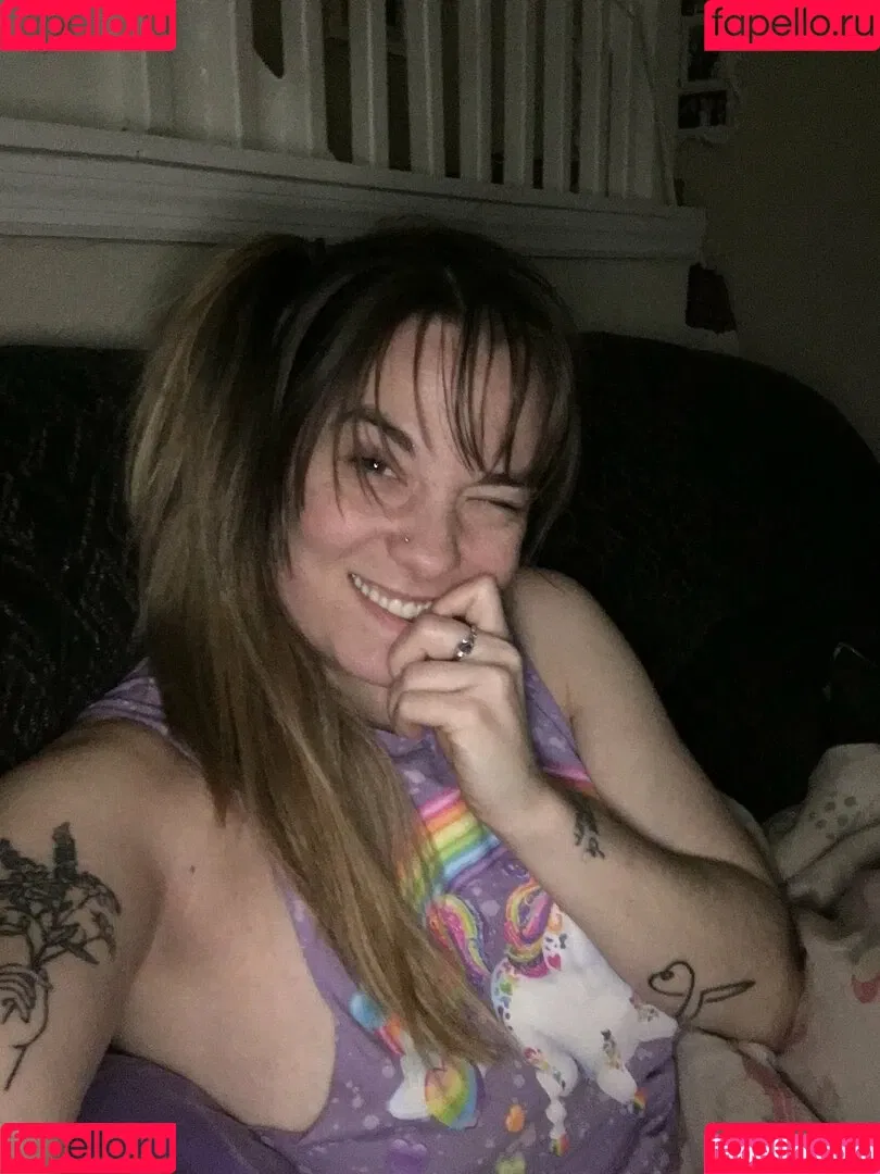 emmacantquit Onlyfans Photo Gallery 