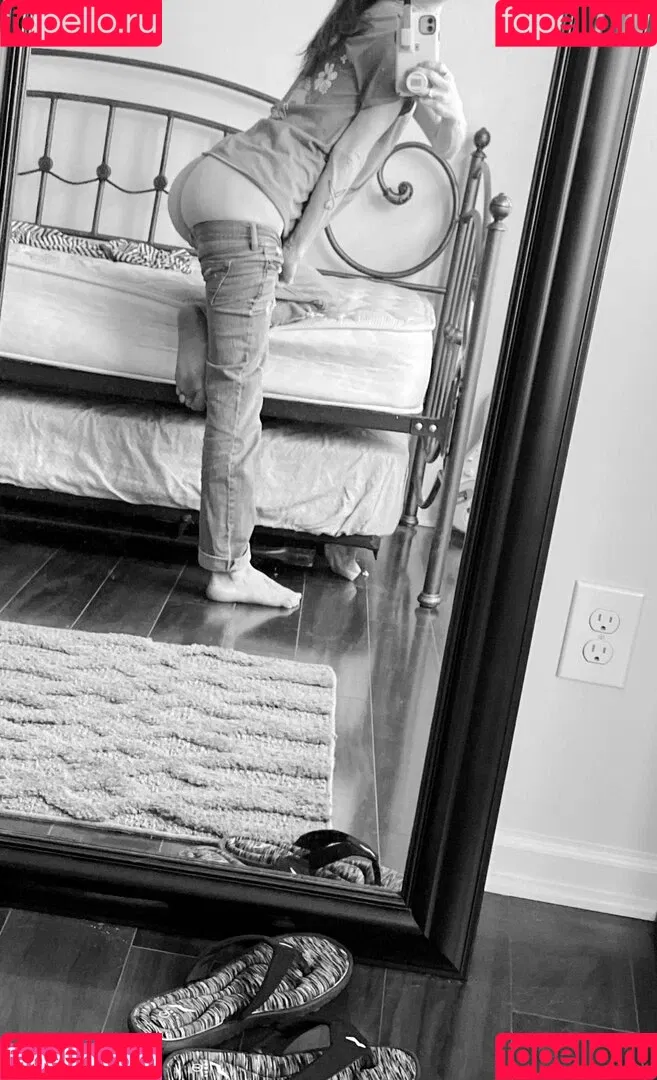 emmacantquit Onlyfans Photo Gallery 