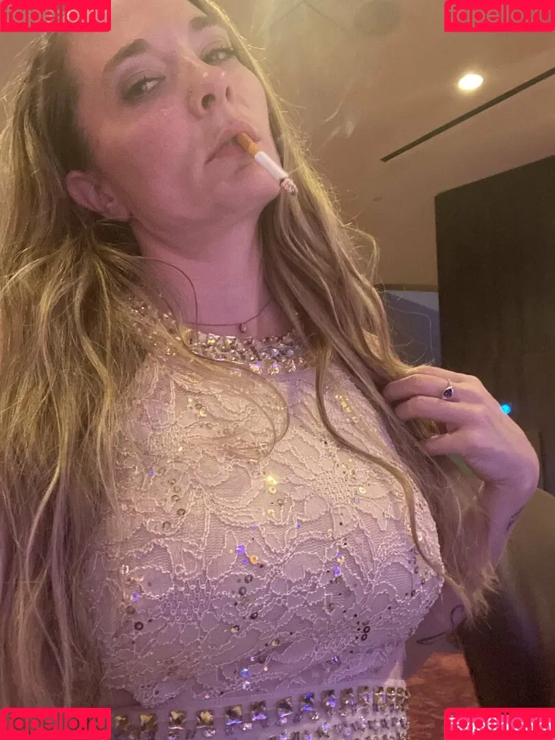 emmacantquit Onlyfans Photo Gallery 