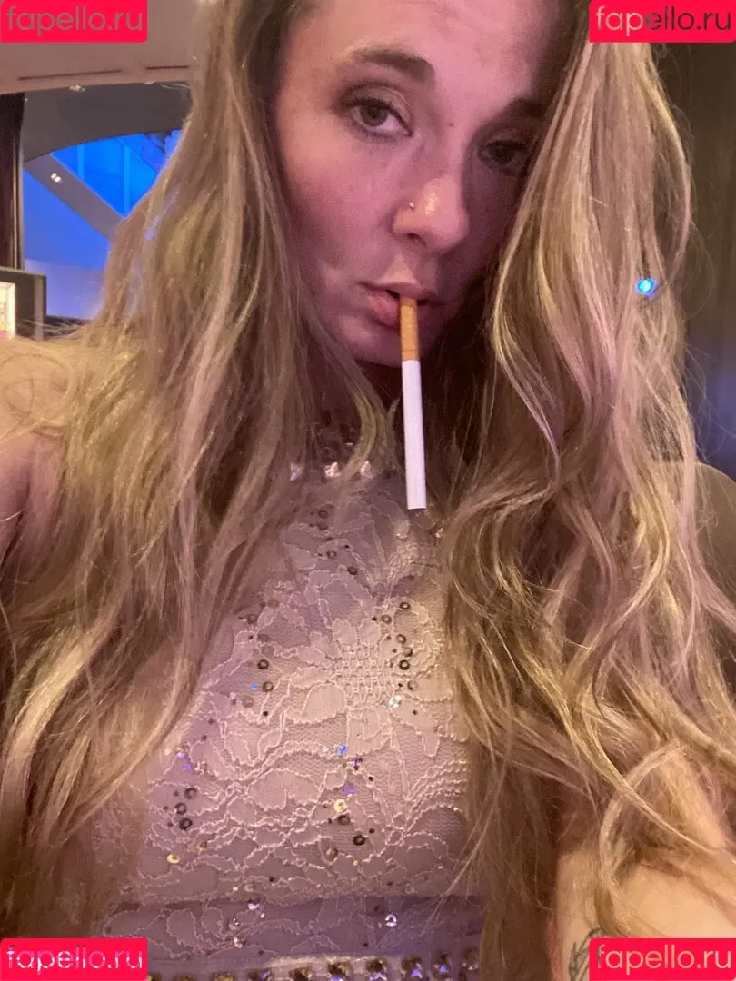 emmacantquit Onlyfans Photo Gallery 