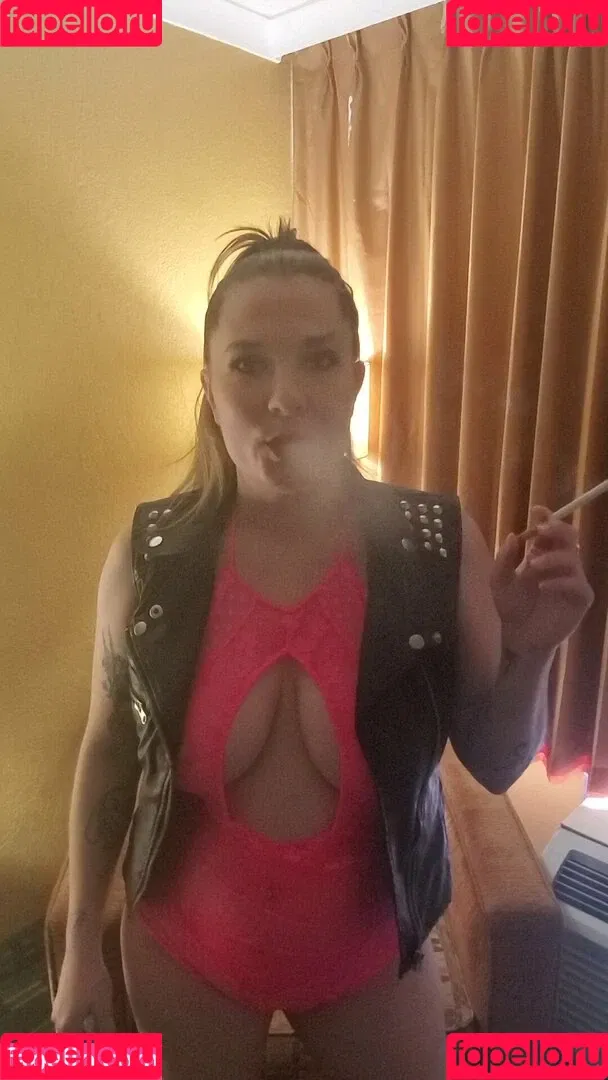 emmacantquit Onlyfans Photo Gallery 