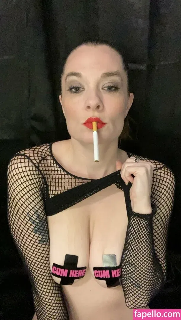 emmacantquit Onlyfans Photo Gallery 