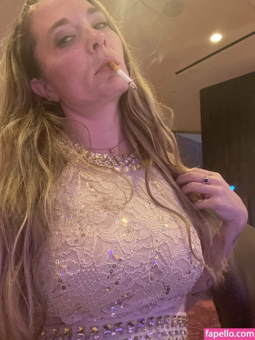 emmacantquit Onlyfans Photo Gallery 