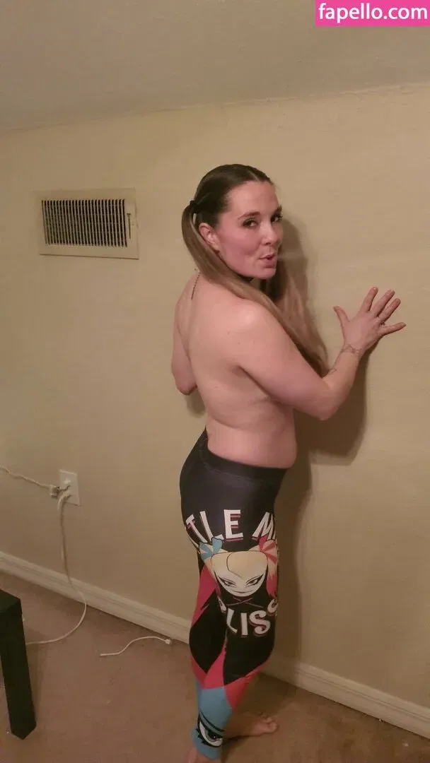 emmacantquit Onlyfans Photo Gallery 