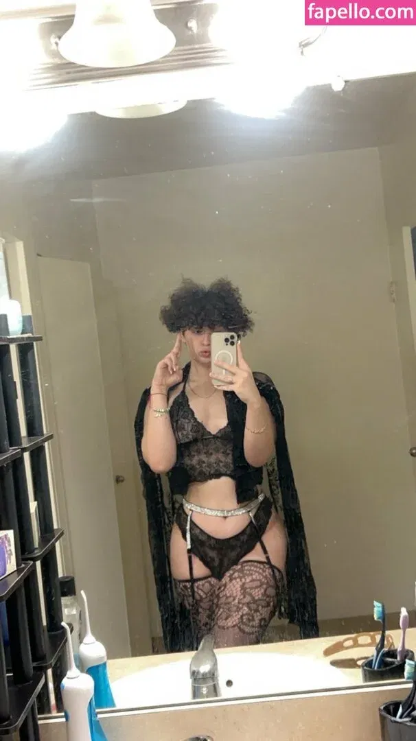 imthatthick Onlyfans Photo Gallery 