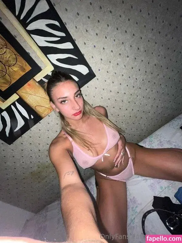 Soleil Faye Onlyfans Photo Gallery 