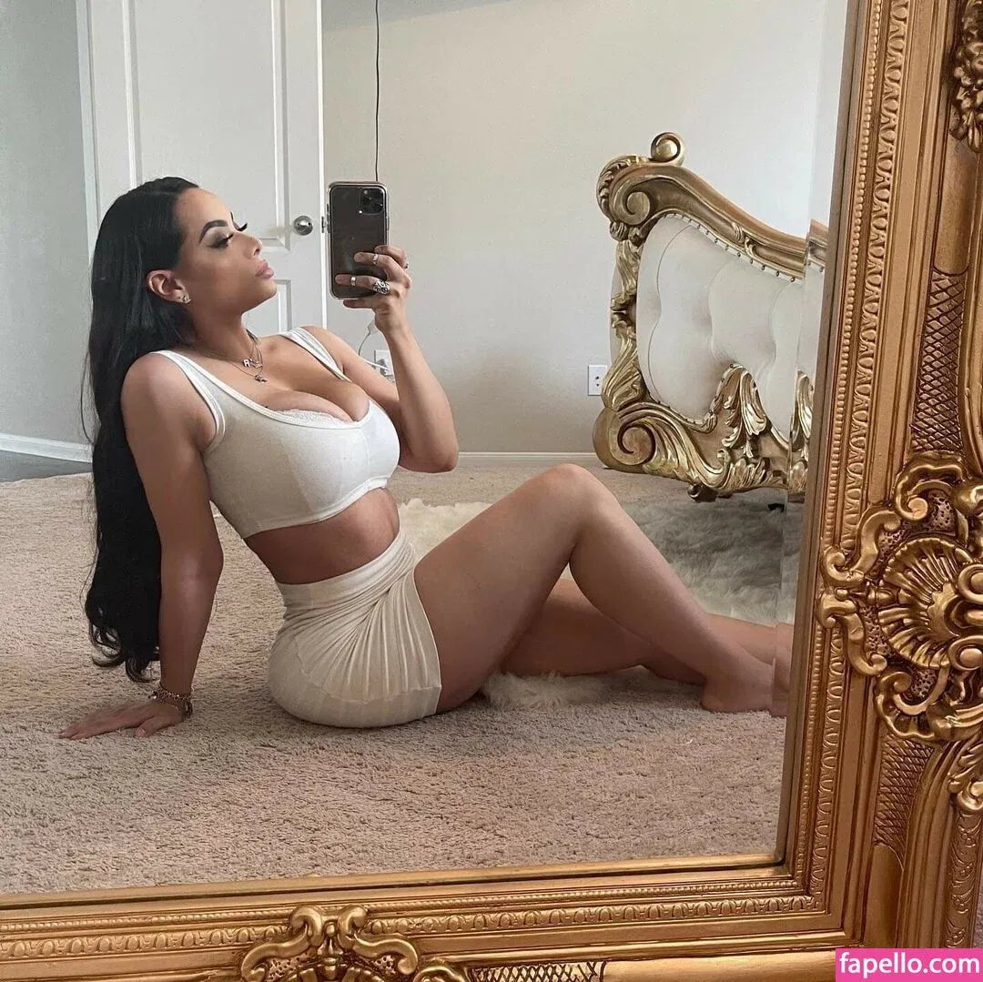 Ruby Main Onlyfans Photo Gallery 