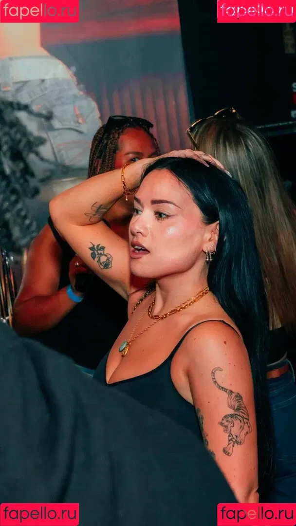 Amy Roseling Onlyfans Photo Gallery 