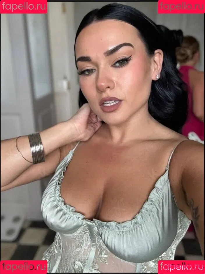 Amy Roseling Onlyfans Photo Gallery 