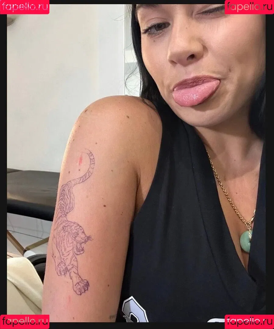Amy Roseling Onlyfans Photo Gallery 