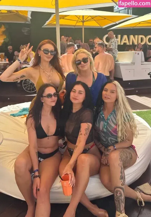 Amy Roseling Onlyfans Photo Gallery 