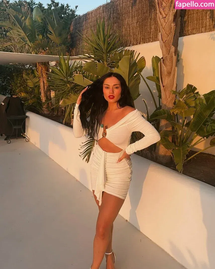 Amy Roseling Onlyfans Photo Gallery 