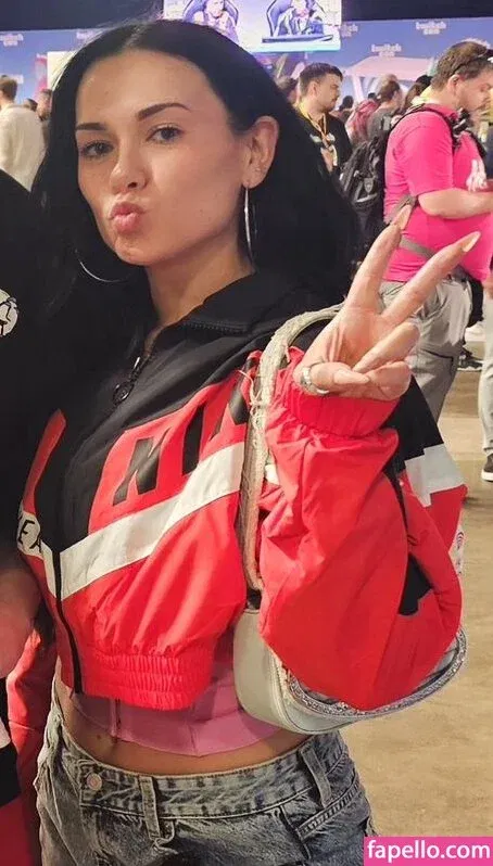 Amy Roseling Onlyfans Photo Gallery 