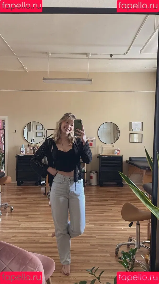 Yummy Emmy Onlyfans Photo Gallery 