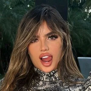 elyylabella Onlyfans Photo Gallery 