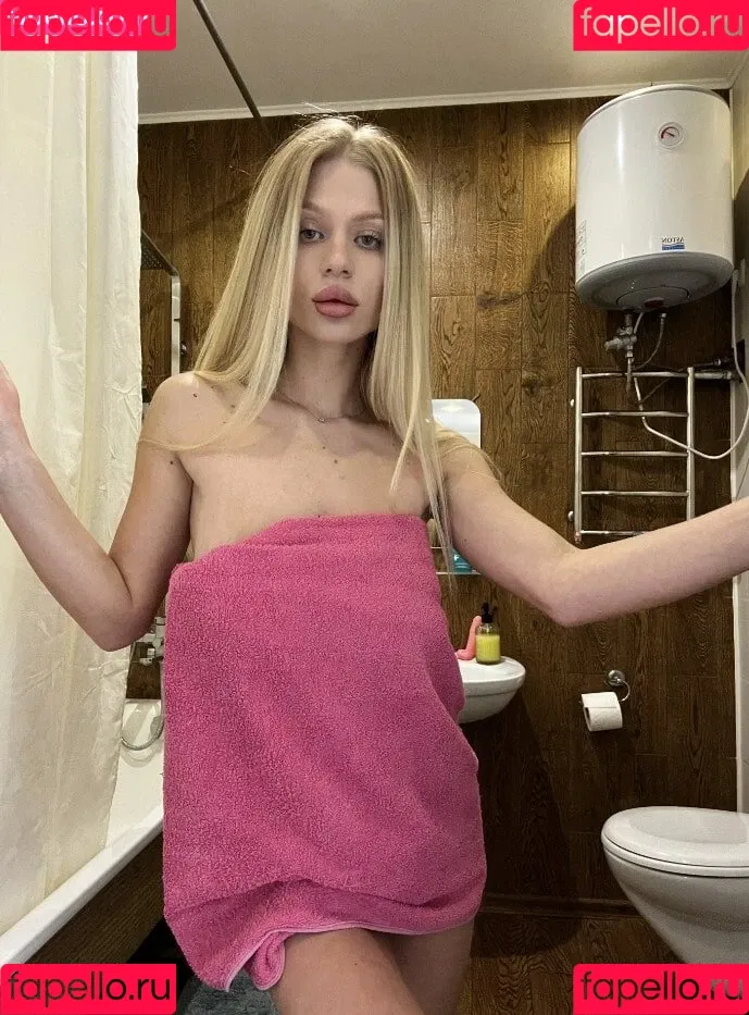 Elizabeth_moon Onlyfans Photo Gallery 