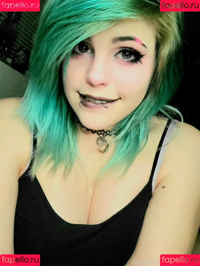 the.merr.cat Onlyfans Photo Gallery 