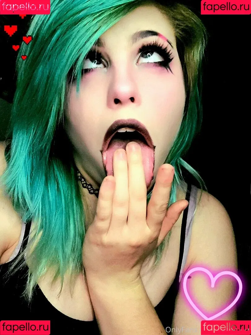 the.merr.cat Onlyfans Photo Gallery 
