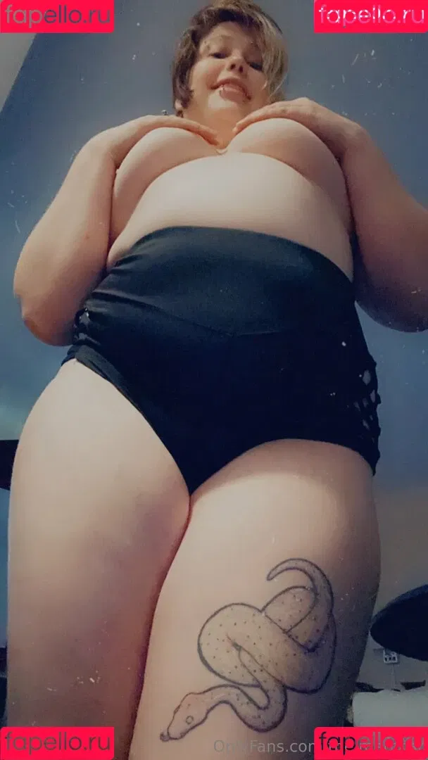 the.merr.cat Onlyfans Photo Gallery 