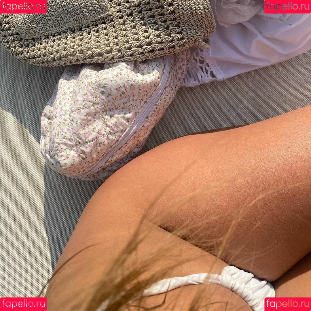 Veronica Desjardins Onlyfans Photo Gallery 