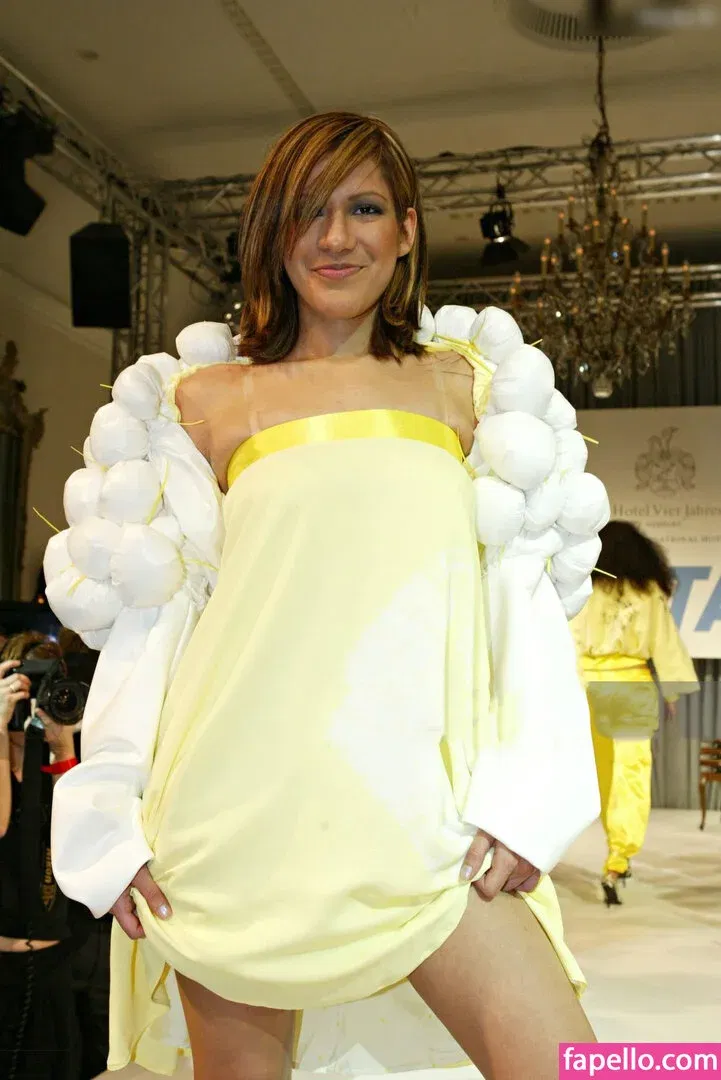 Vanessa Petruo Onlyfans Photo Gallery 