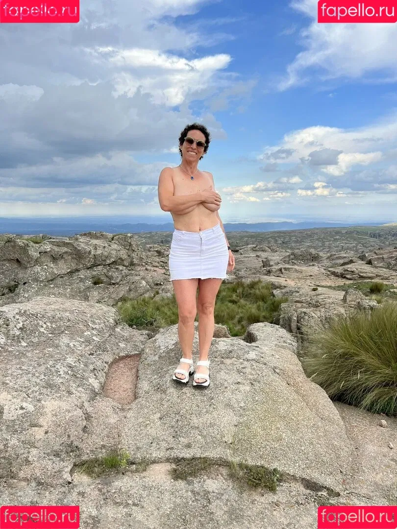 Laurie Argentina Onlyfans Photo Gallery 