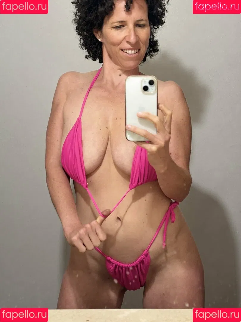 Laurie Argentina Onlyfans Photo Gallery 