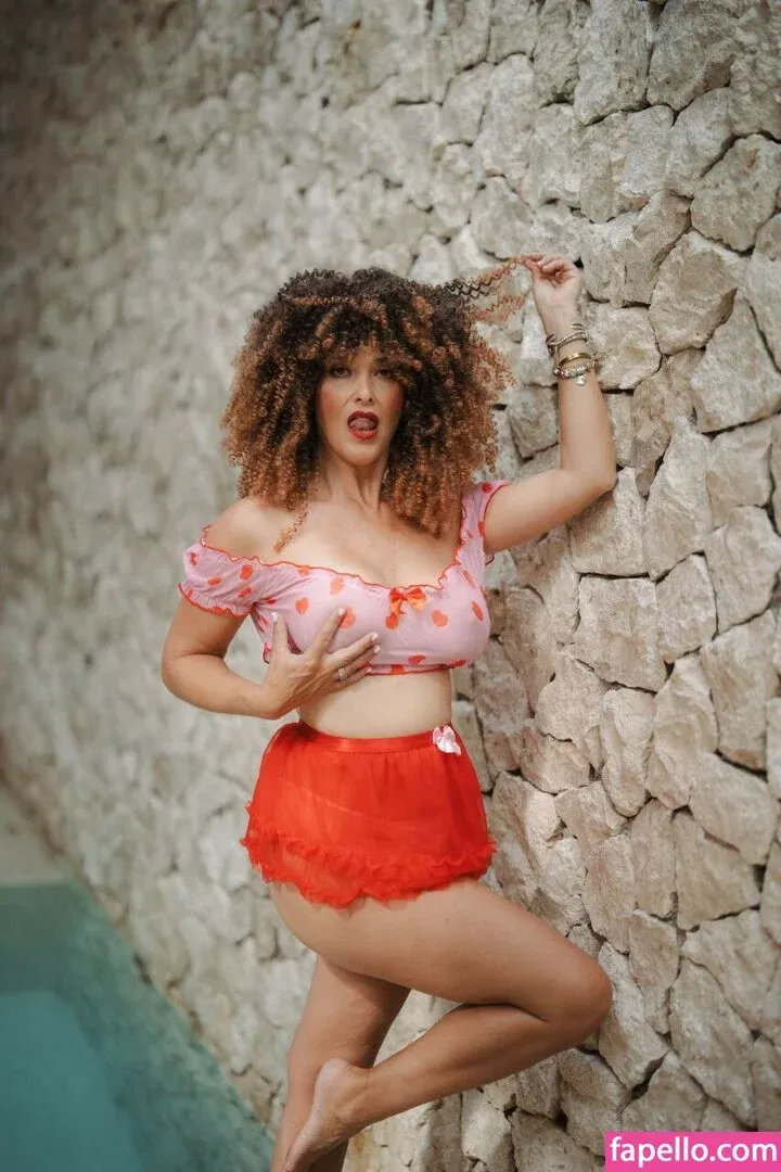 riquenesof Onlyfans Photo Gallery 