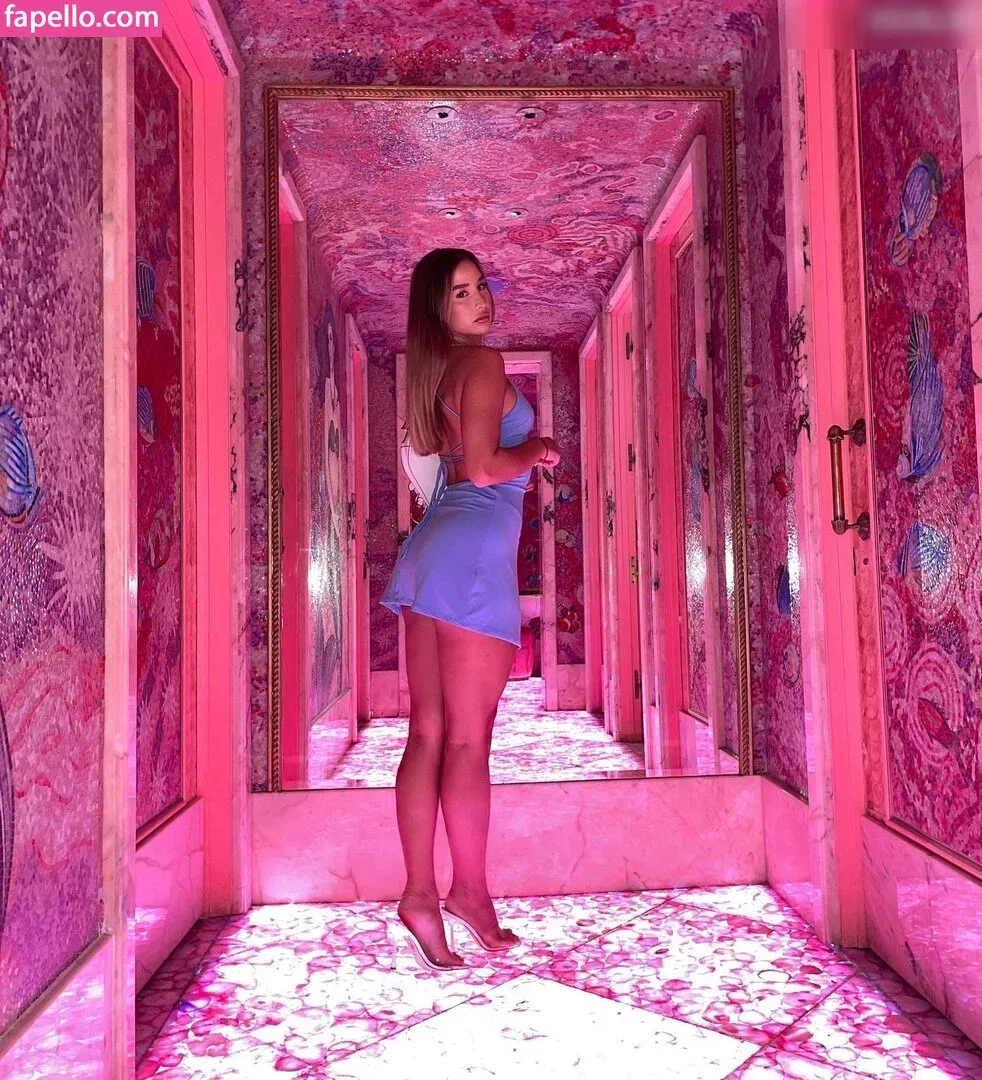 Natali Vrtkovska Onlyfans Photo Gallery 