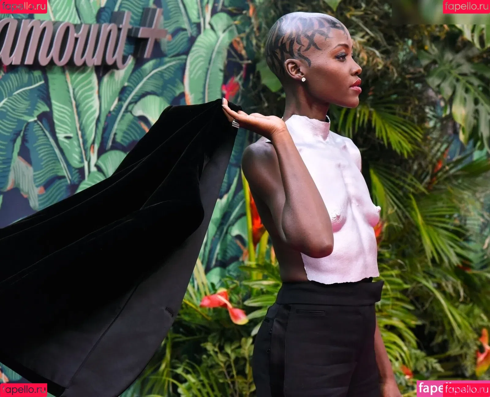 Lupita Nyong'o Onlyfans Photo Gallery 
