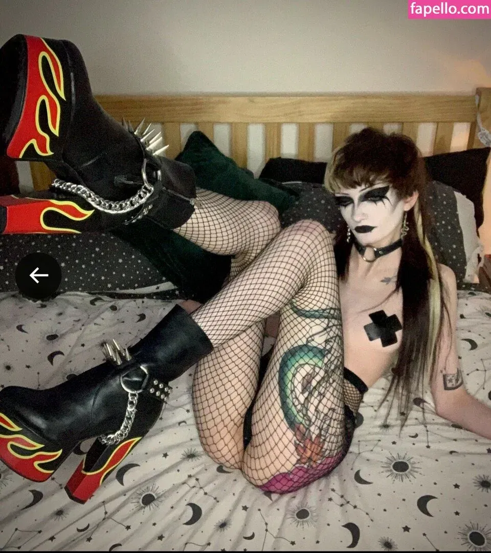 Pikupoyo Onlyfans Photo Gallery 