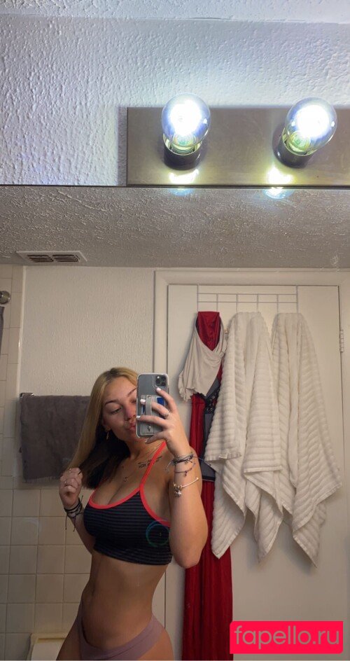 Rylee Thomas Nude Onlyfans Photo 30