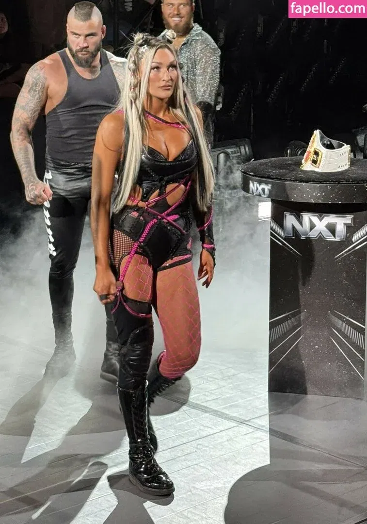 Izzi Dame Onlyfans Photo Gallery 