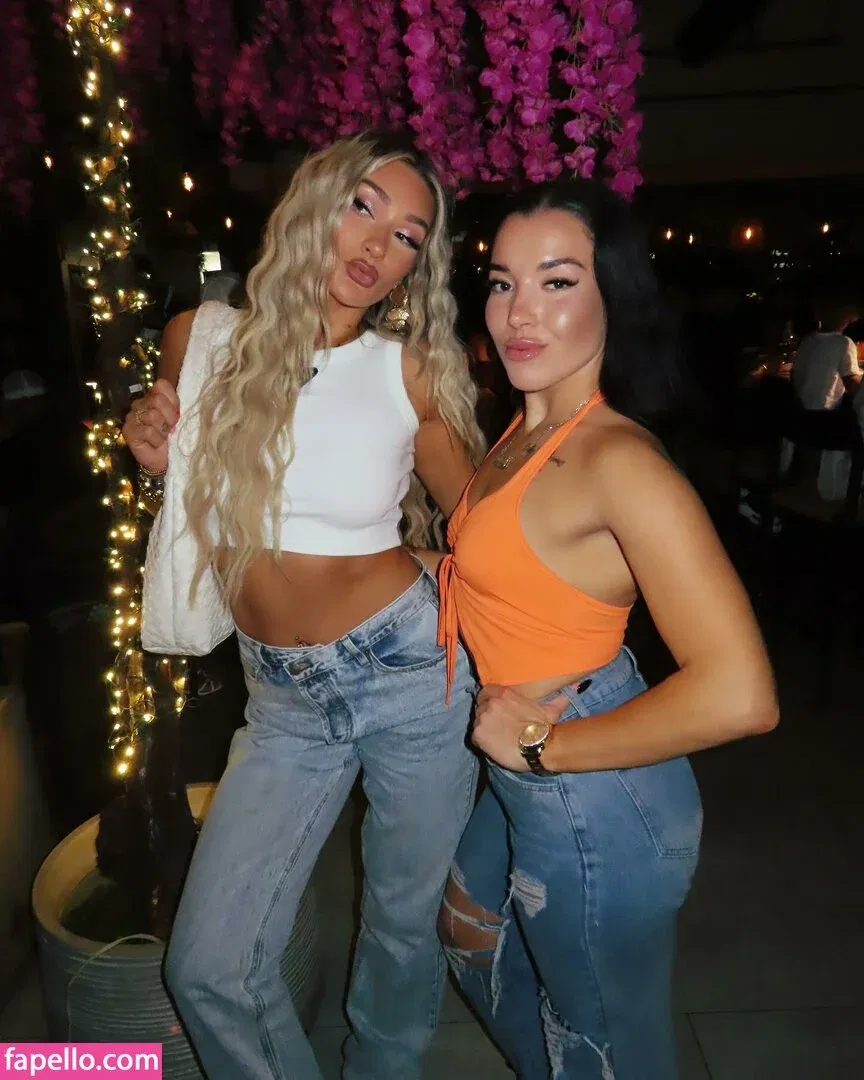 Izzi Dame Onlyfans Photo Gallery 